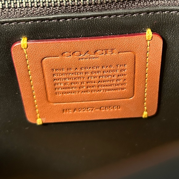 Coach Black Quilted Pillow Madison 26 - Picture 10 of 14